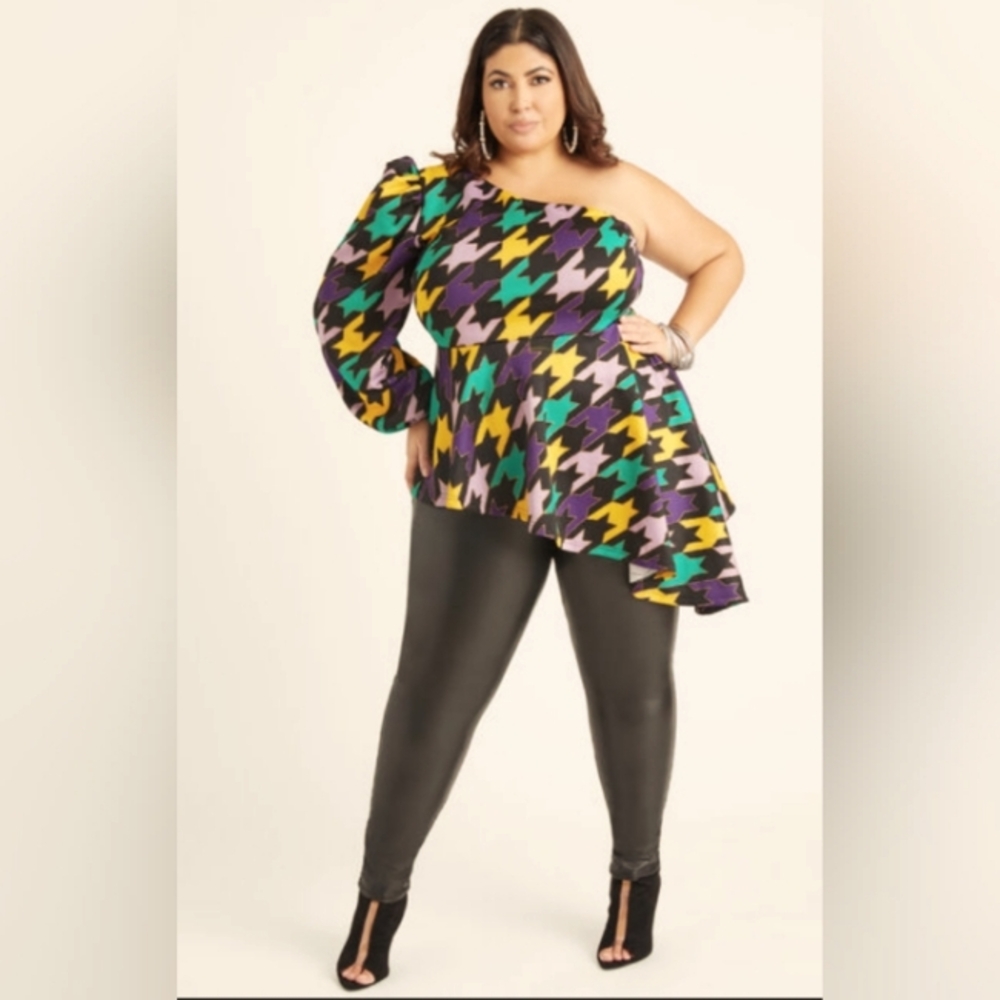 😍Ashley Stewart One Shoulder Houndstooth Top😍